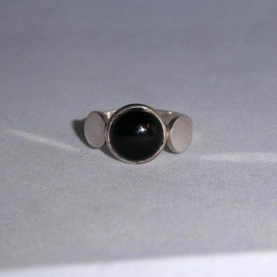 Ring med onyx och speglar silver, sterling silver 925