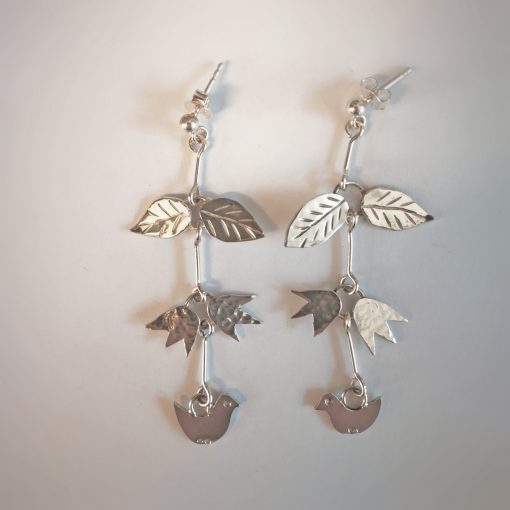 örhängen med fåglar blommor och blad, örhängen i sterling silver